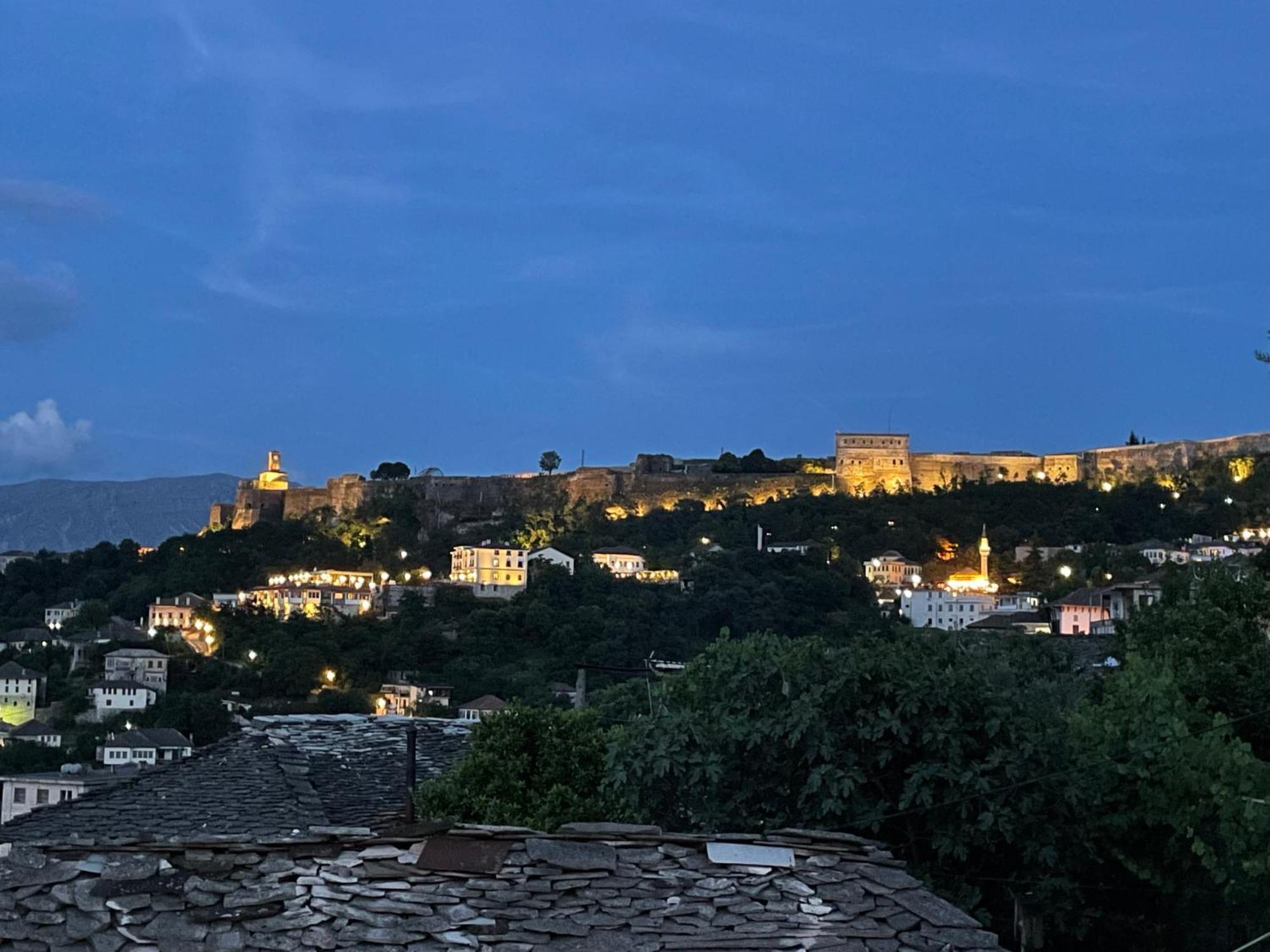 Gjirokastër Luigi Guest House מראה חיצוני תמונה