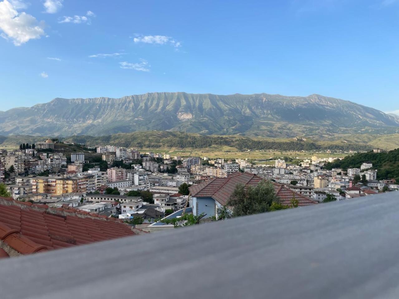 Gjirokastër Luigi Guest House מראה חיצוני תמונה